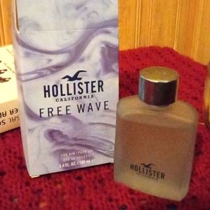 Hollister Free wave